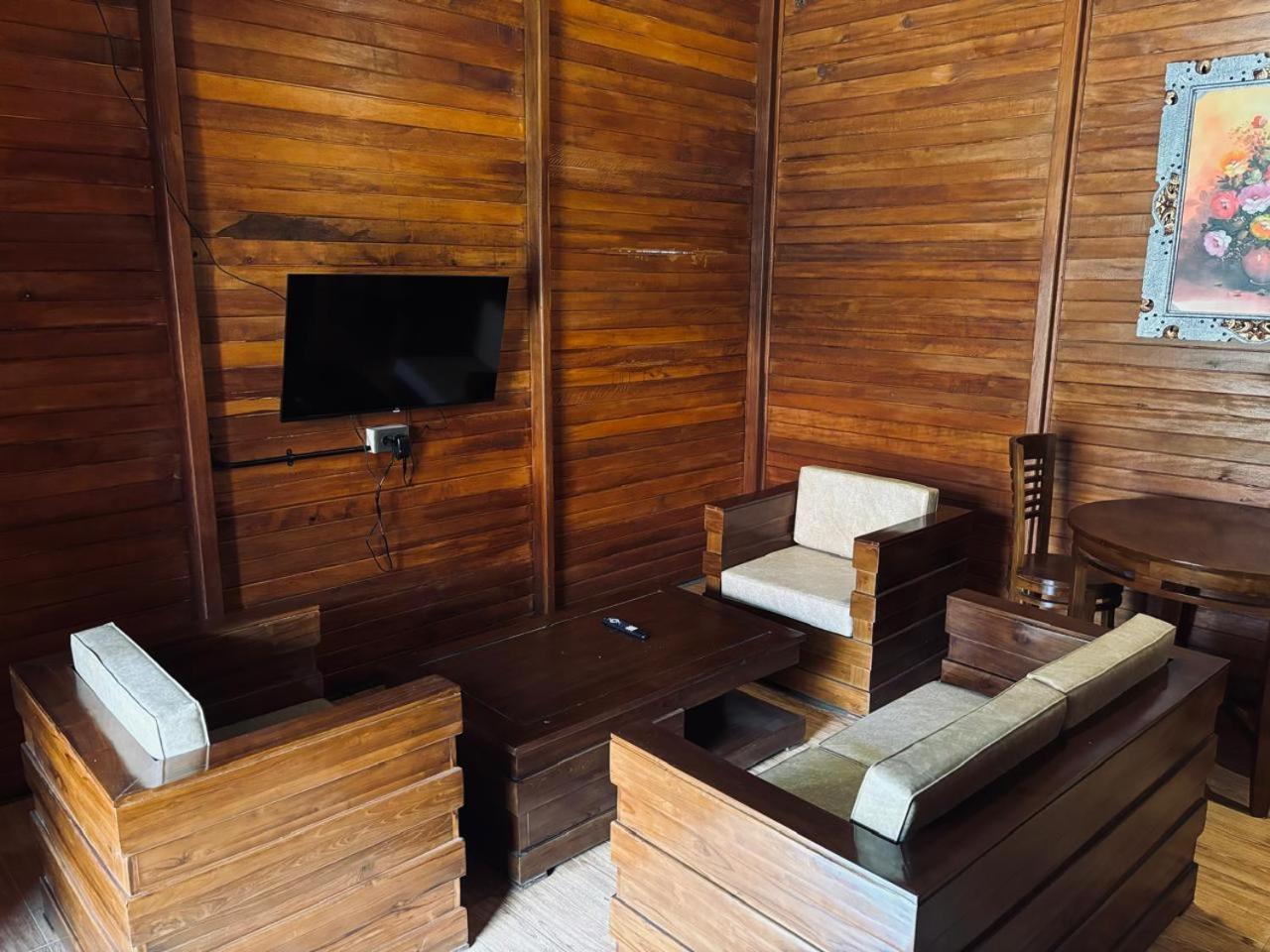 Uli Wood Villa, Jimbaran Bali - Near Gwk Exterior photo