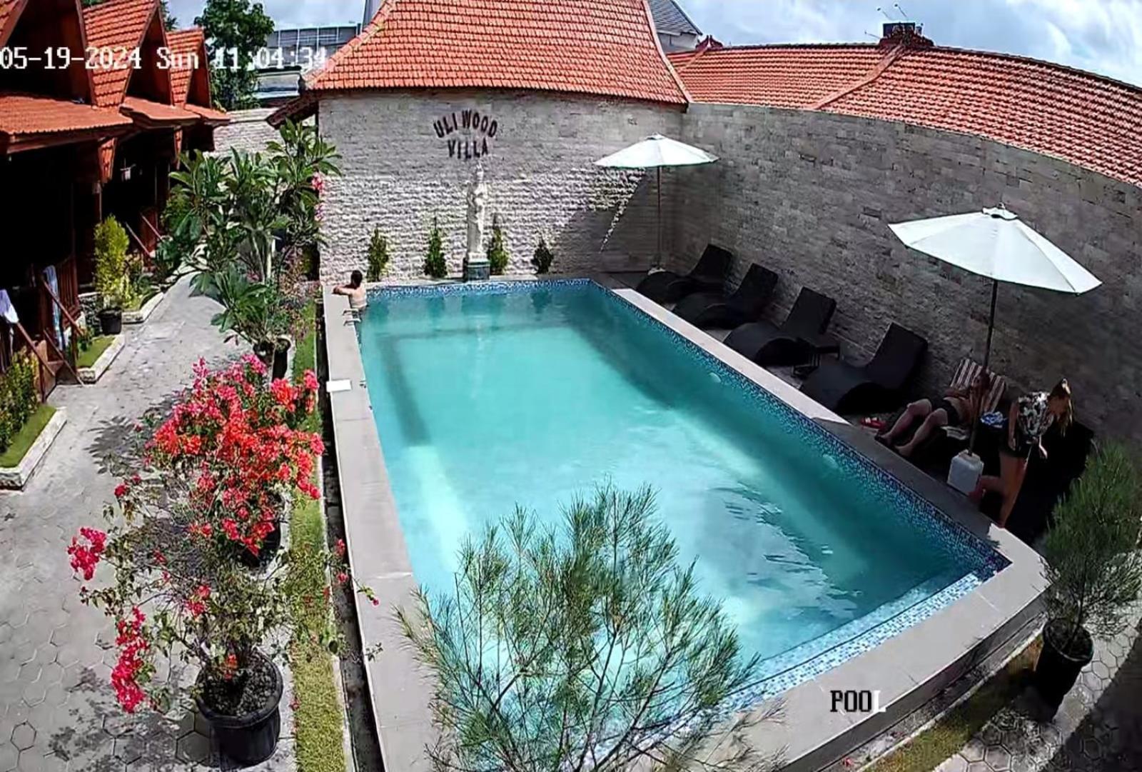 Uli Wood Villa, Jimbaran Bali - Near Gwk Exterior photo