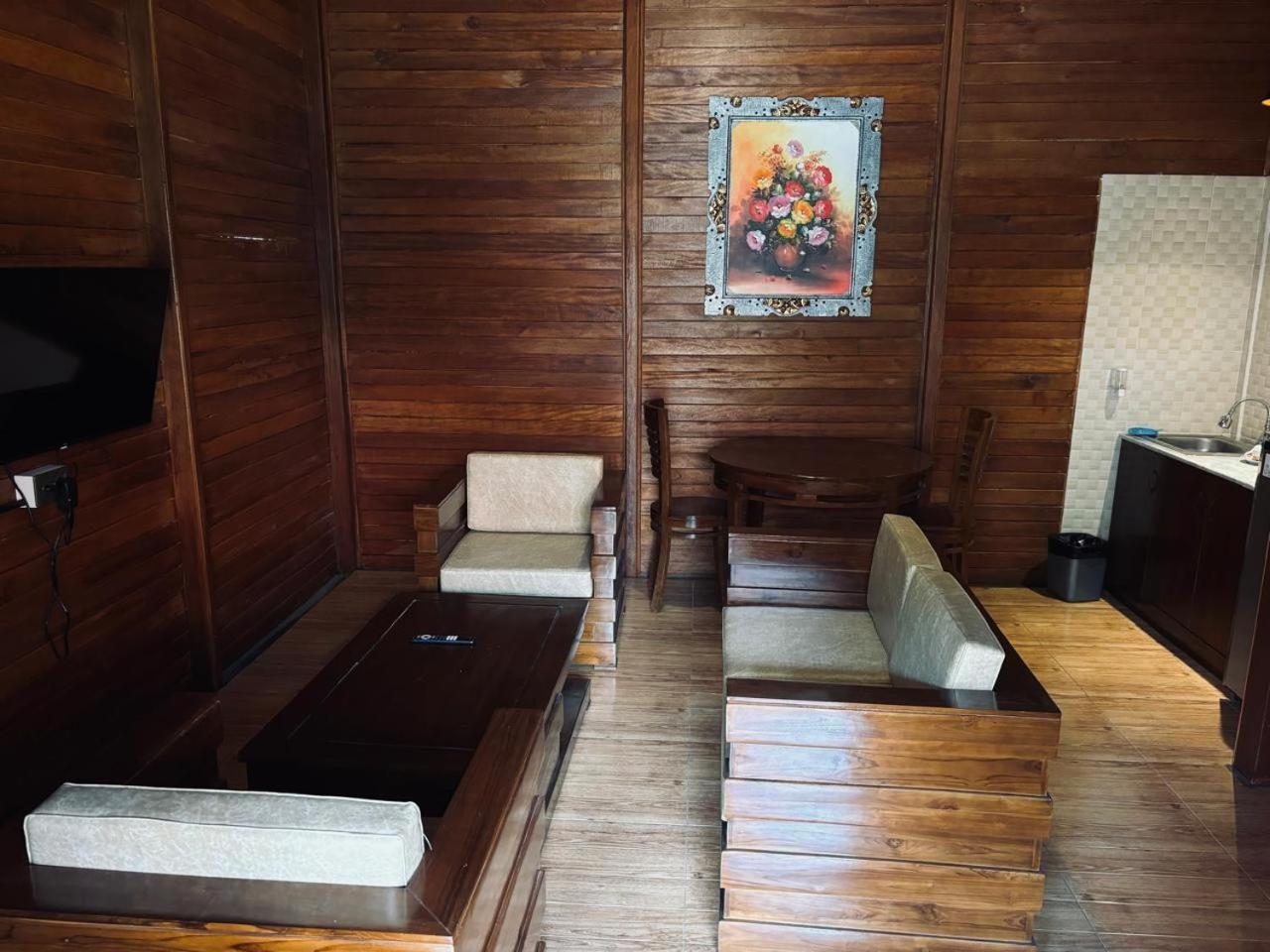 Uli Wood Villa, Jimbaran Bali - Near Gwk Exterior photo